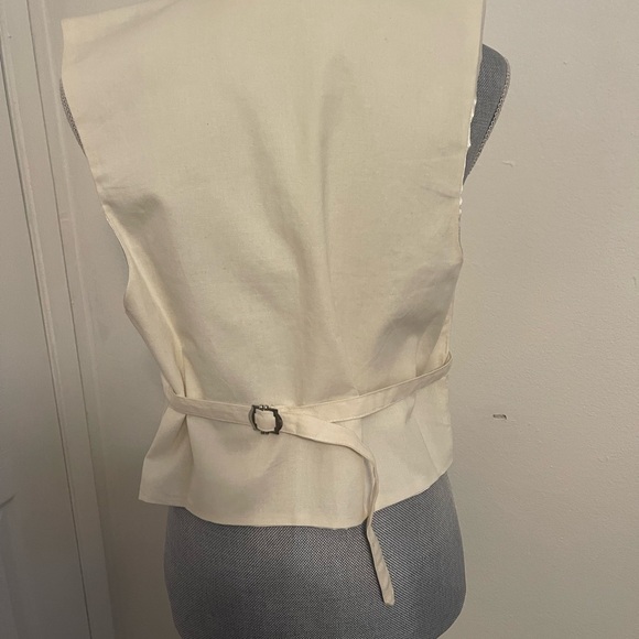 Cream Button-Up Vest - Picture 6 of 16